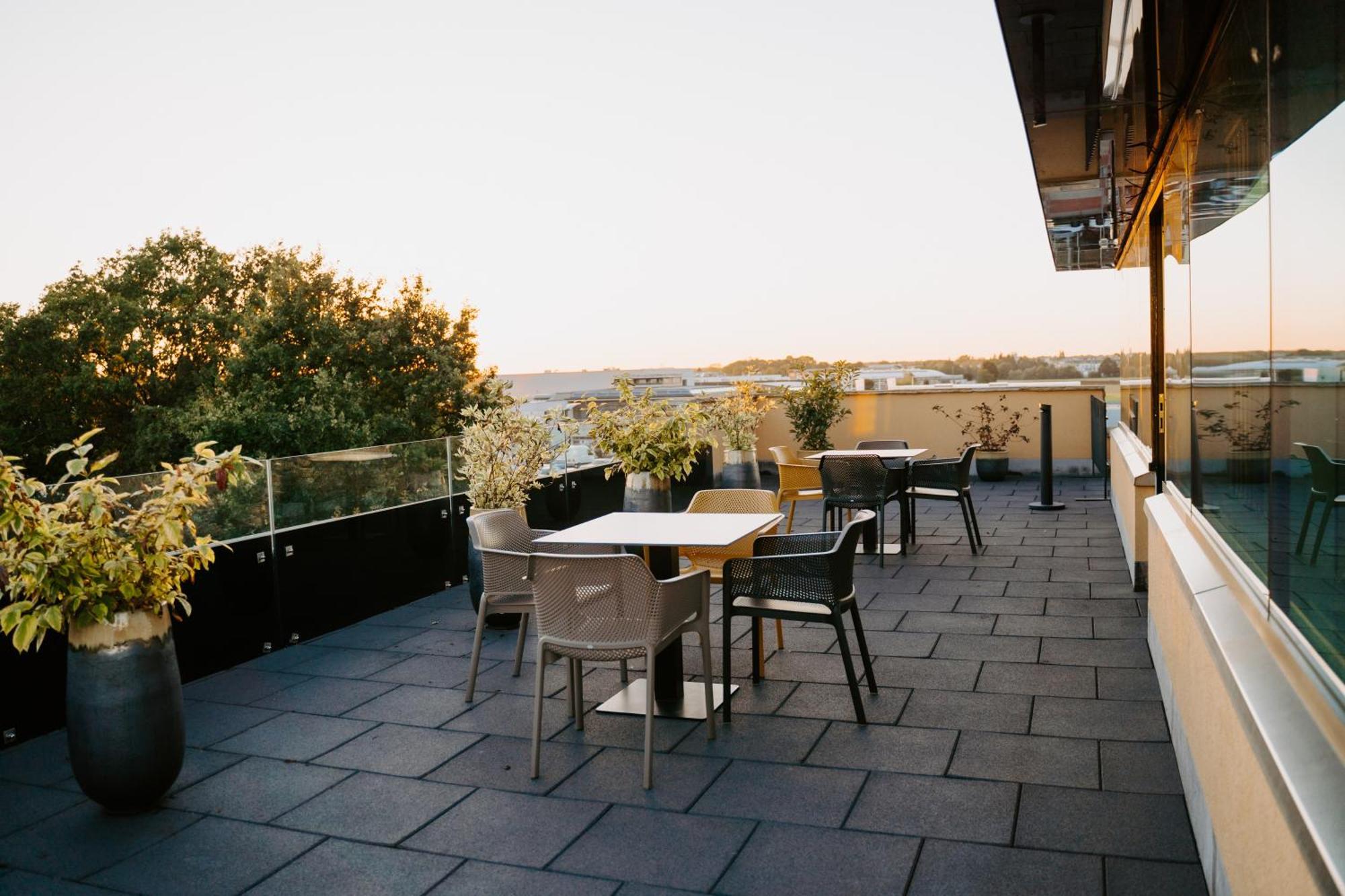 Pierre Hotel Pardubice Eksteriør billede